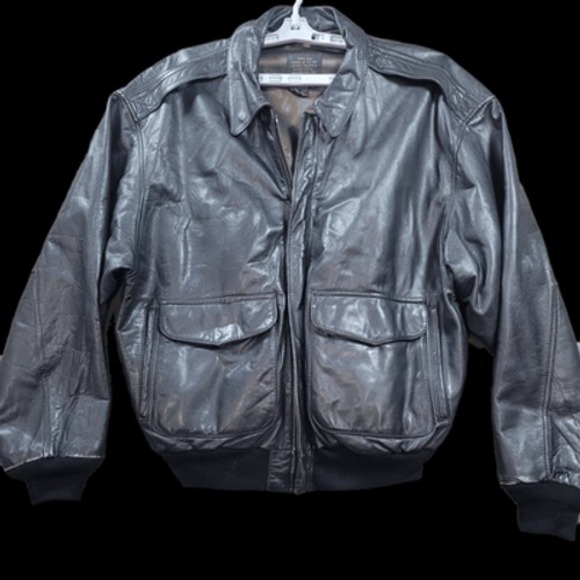 Avirex Other - Vintage Avirex Mens Type A-2 Leather Jacket Size L Black Bomber Flight 1978-2001